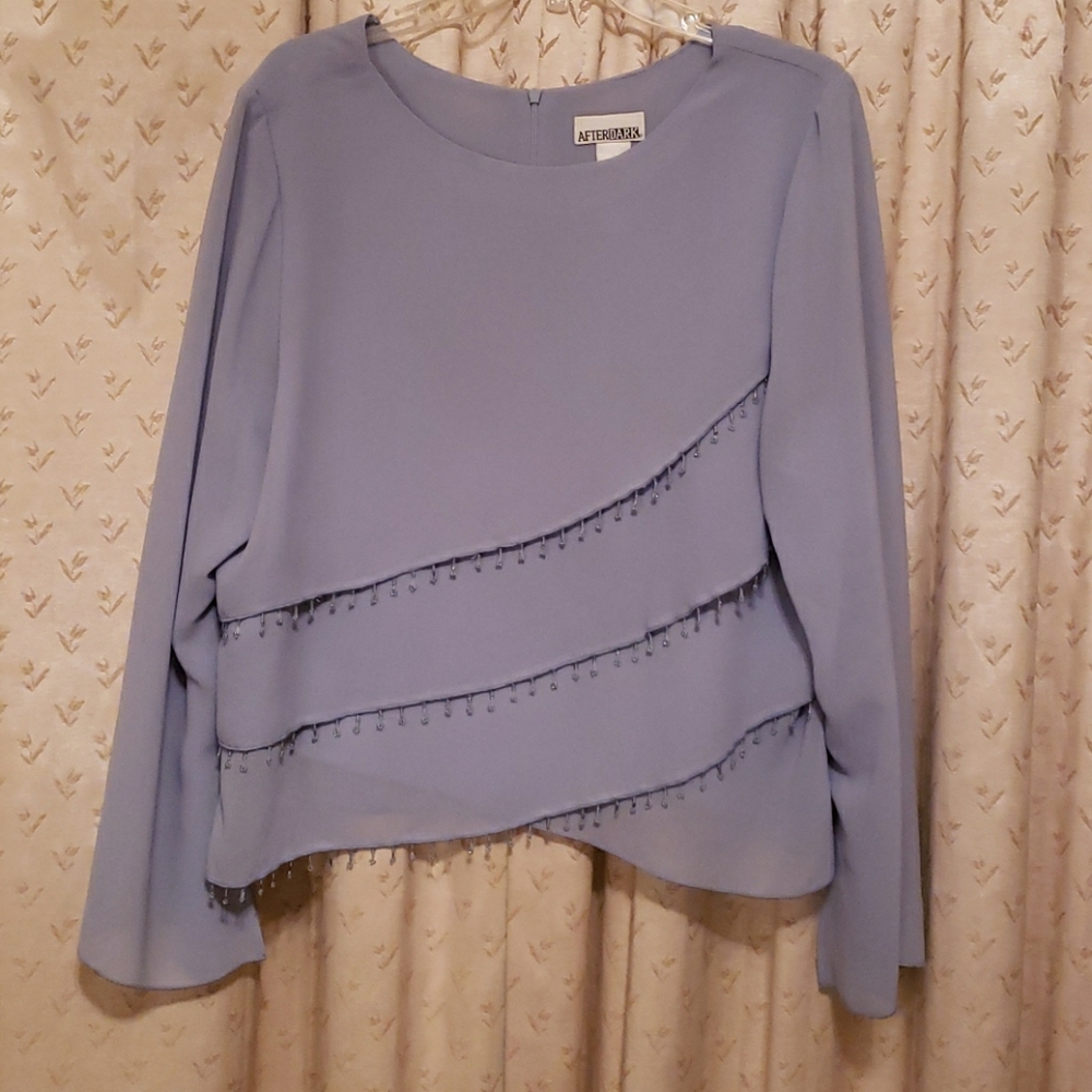 Afterdark ladies size 18 blouse